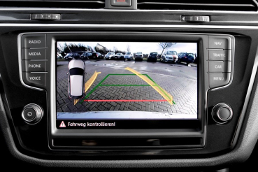Rückfahrkamera Nachrüstsatz mit Trailer Assist vorhanden für VW Touran 5T